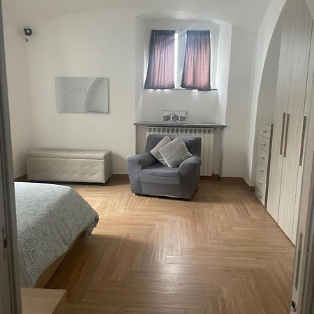 Apartament Elle'S House Savona Zewnętrze zdjęcie