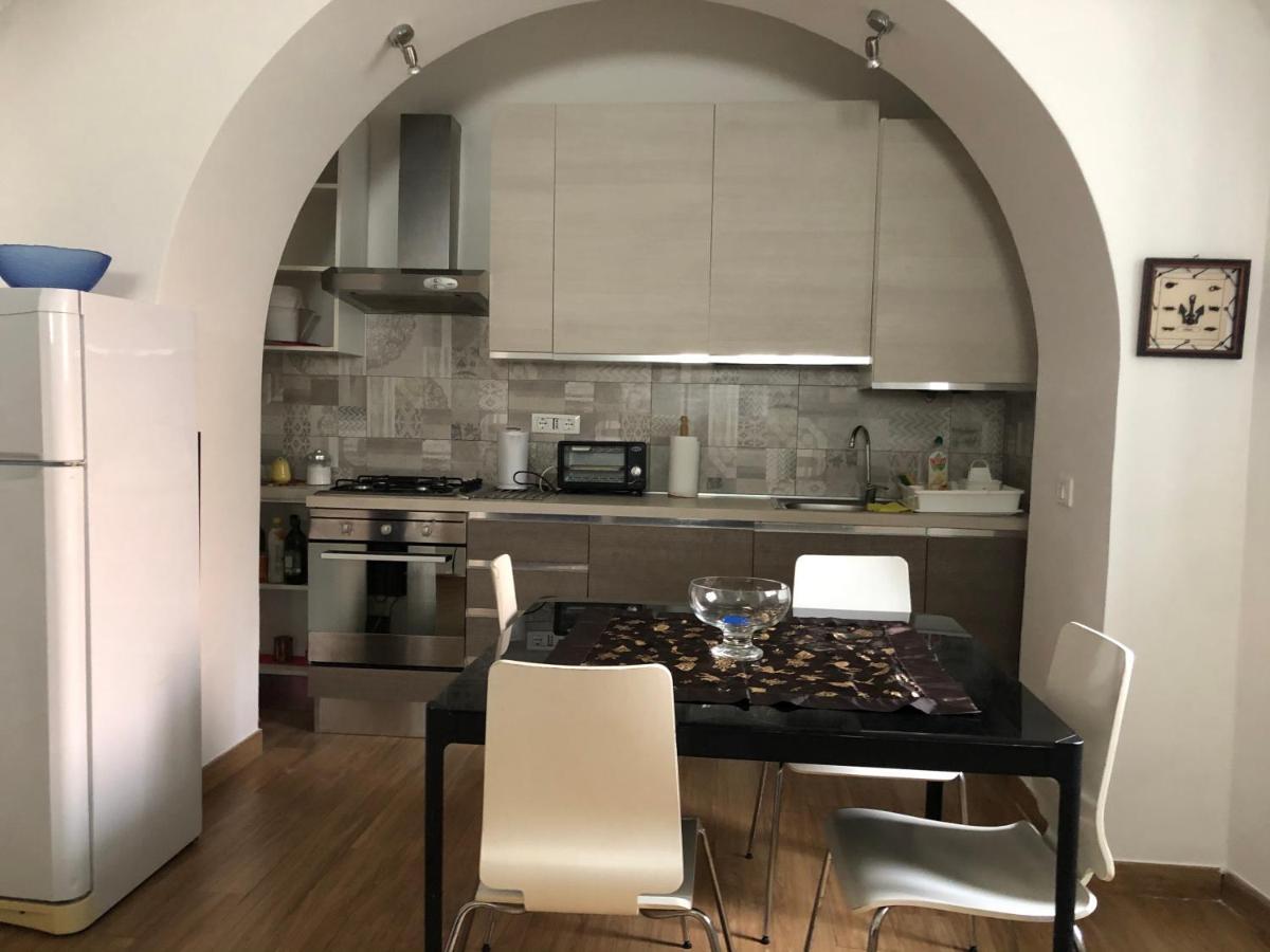 Apartament Elle'S House Savona Zewnętrze zdjęcie