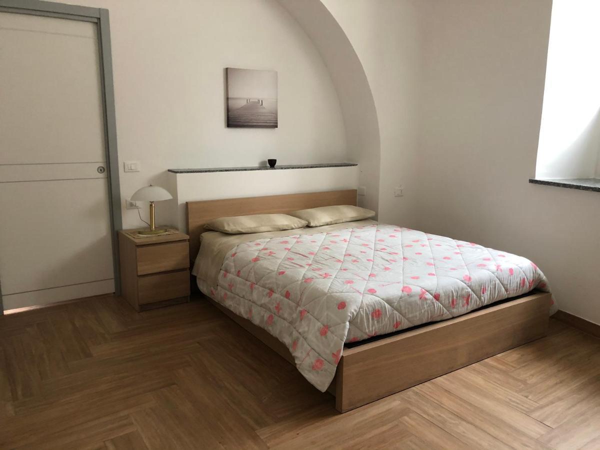 Apartament Elle'S House Savona Zewnętrze zdjęcie