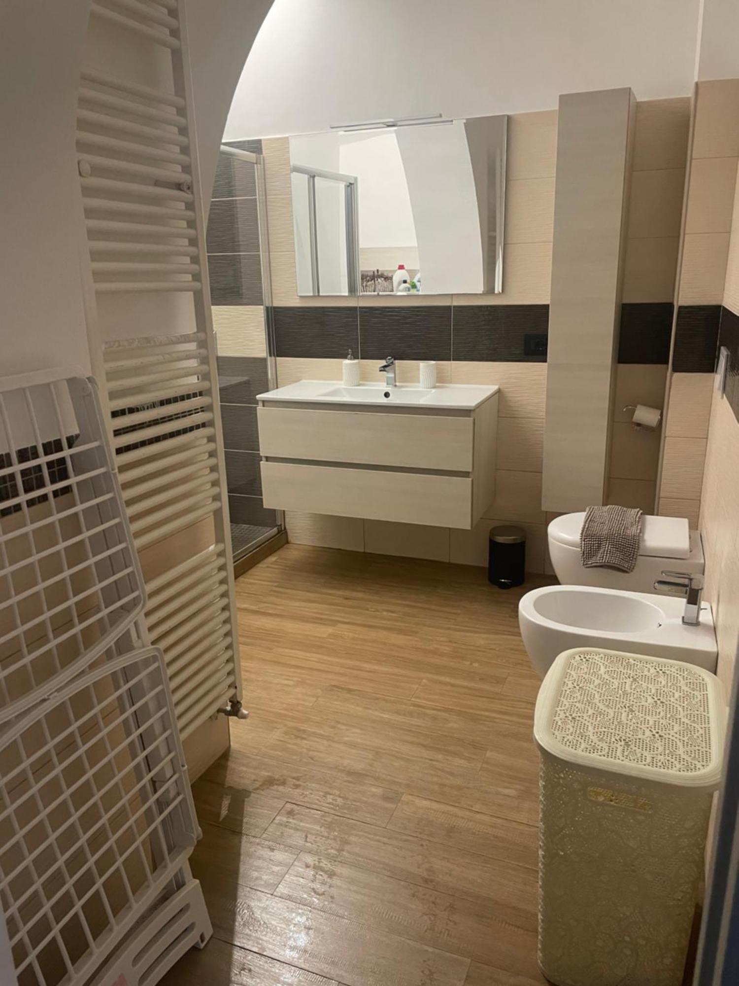 Apartament Elle'S House Savona Zewnętrze zdjęcie