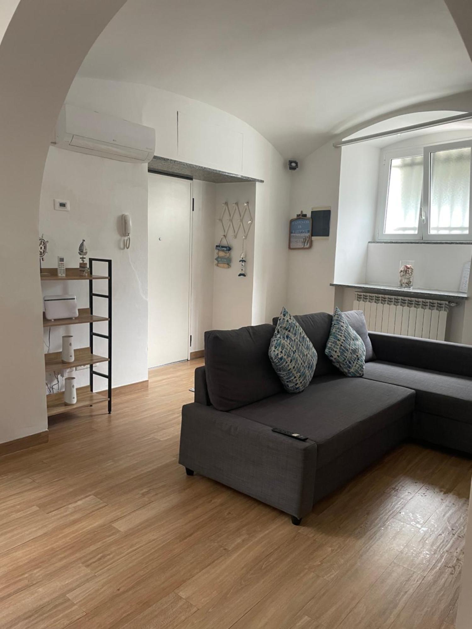 Apartament Elle'S House Savona Zewnętrze zdjęcie