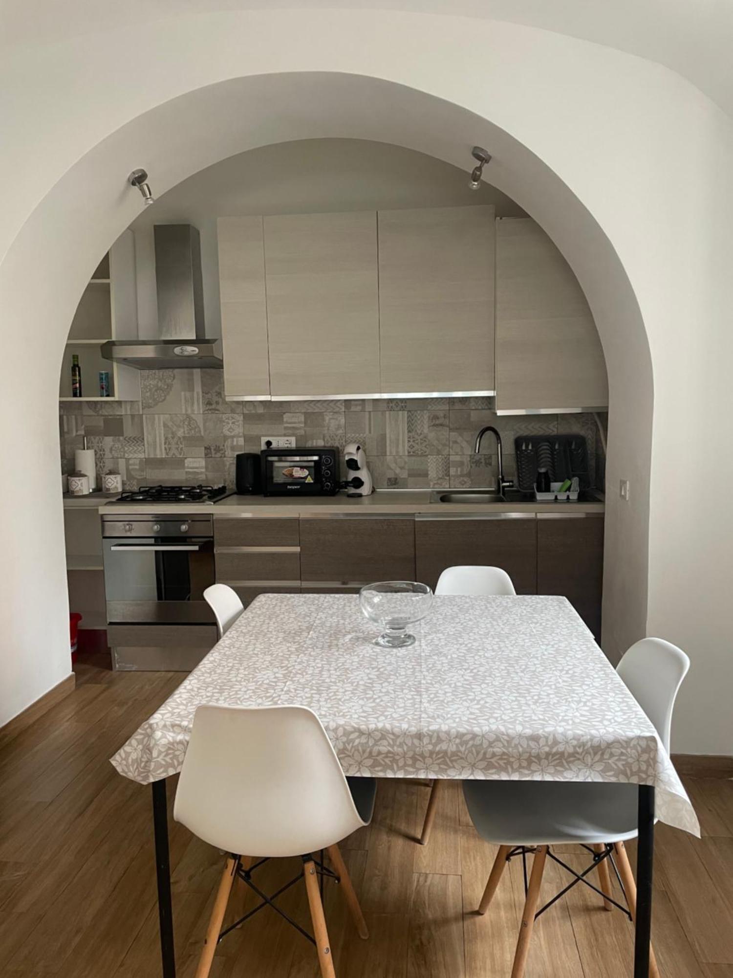 Apartament Elle'S House Savona Zewnętrze zdjęcie