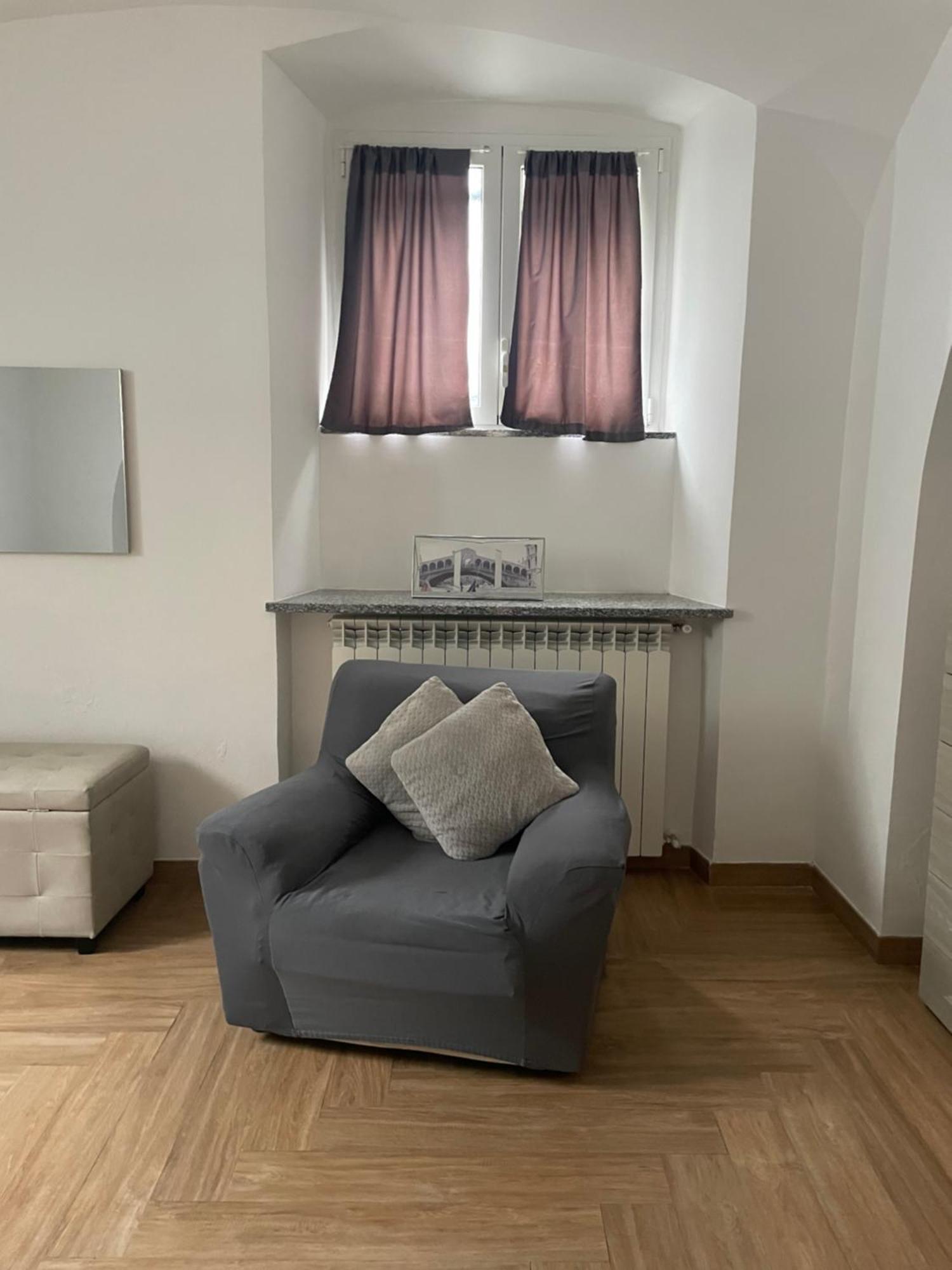 Apartament Elle'S House Savona Zewnętrze zdjęcie